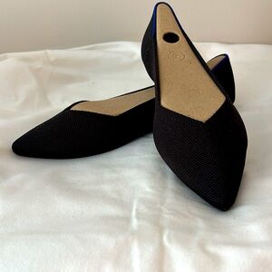 Rothy’s The Point II - black, size 10 NEVER WORN with original shoe form.